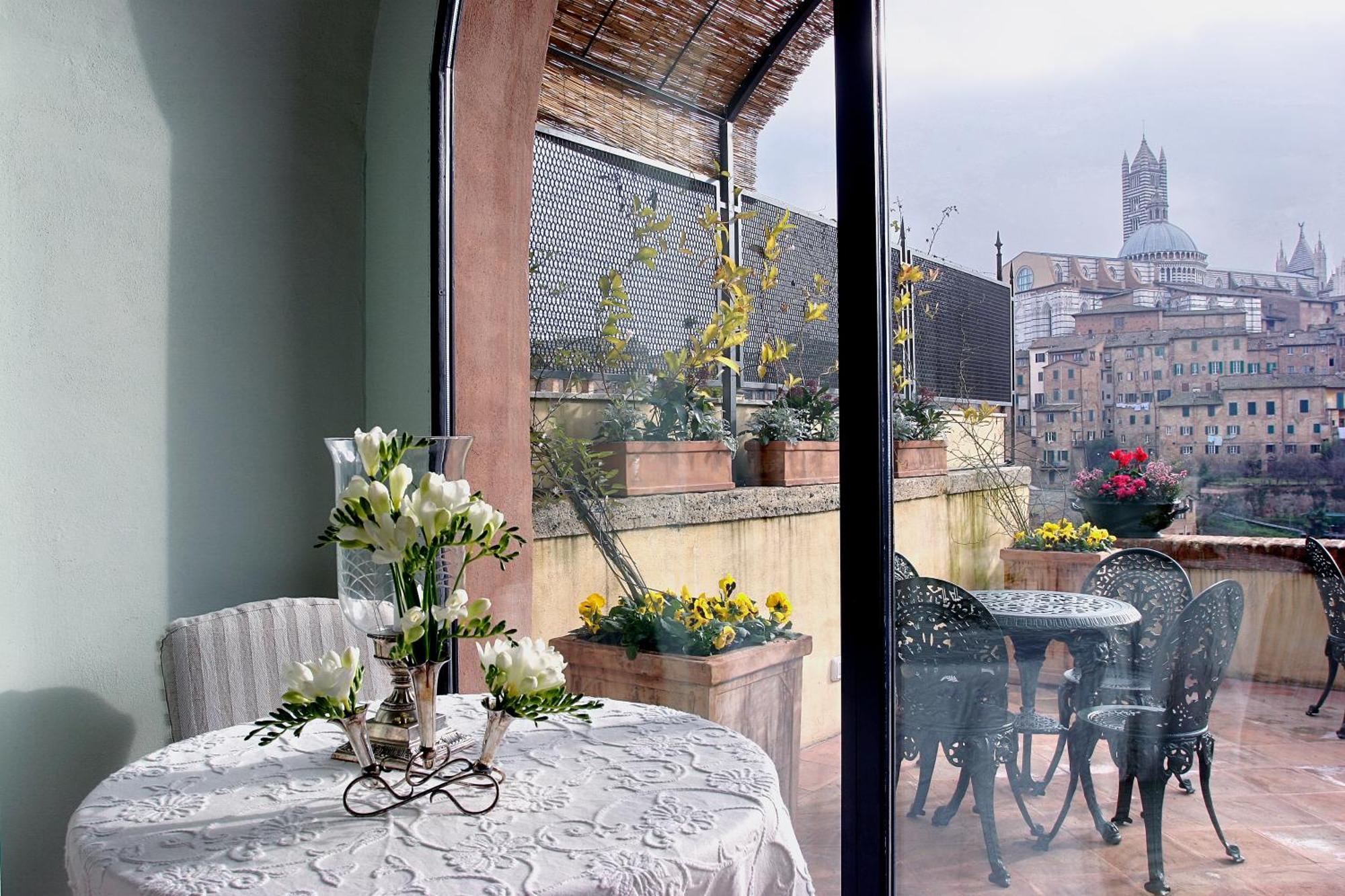 Residenza D'Epoca Campo Regio Relais Bed and Breakfast Σιένα Εξωτερικό φωτογραφία