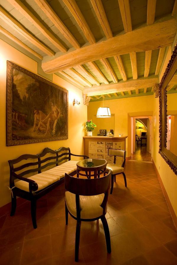 Residenza D'Epoca Campo Regio Relais Bed and Breakfast Σιένα Εξωτερικό φωτογραφία